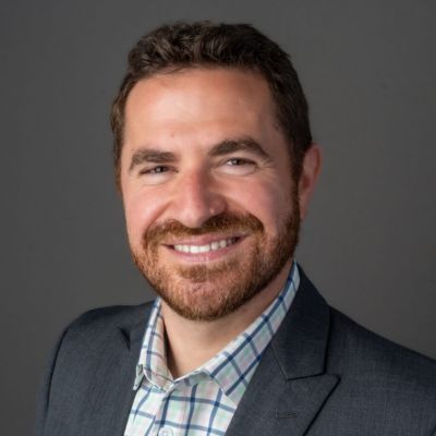 Luke Tanen Headshot